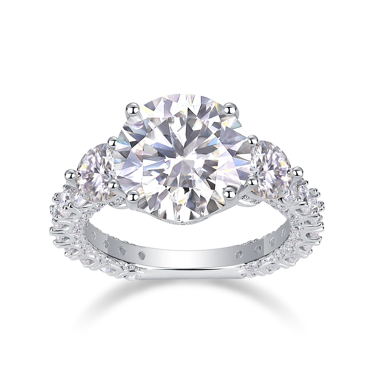 The Eternia Ring moissanite engagement ring by Trésor Diamond