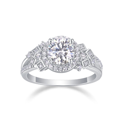 The Selene Ring moissanite engagement ring by Trésor Diamond