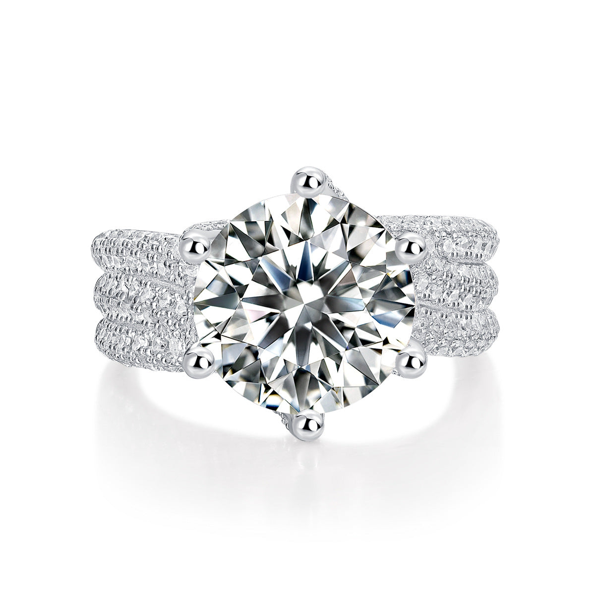 The Rosa Ring moissanite engagement ring by Trésor Diamond