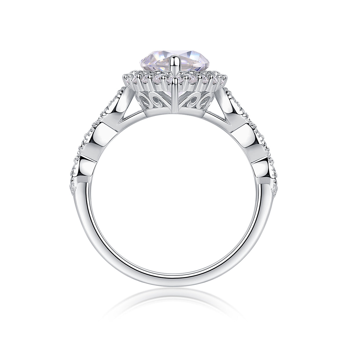 The Dream Ring moissanite engagement ring by Trésor Diamond