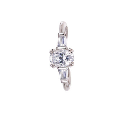 The Vivienne Ring moissanite engagement ring by Trésor Diamond