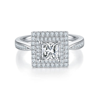 The Cora Ring moissanite engagement ring by Trésor Diamond