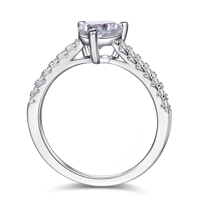 The Amoria Ring moissanite engagement ring by Trésor Diamond