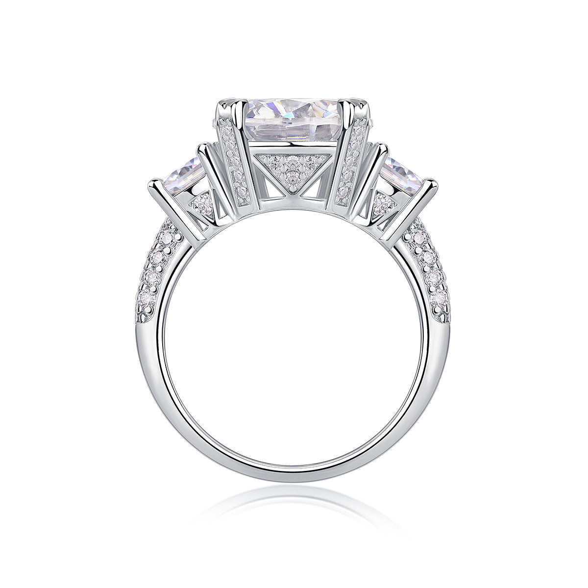 The Coralie Ring moissanite engagement ring by Trésor Diamond
