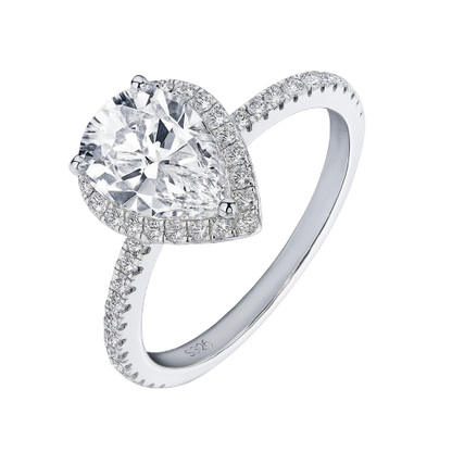 The Ada Ring moissanite engagement ring by Trésor Diamond