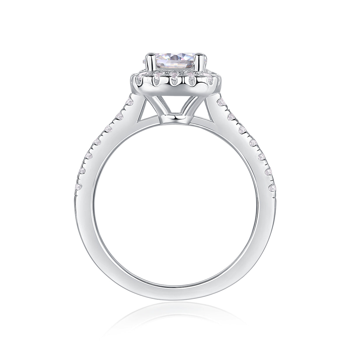 Elegant Tresor Diamond True Ring featuring a sparkling diamond set in a polished gold band.