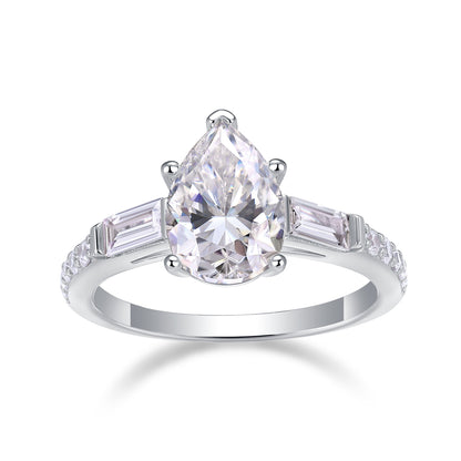 The Mireya Ring moissanite engagement ring by Trésor Diamond