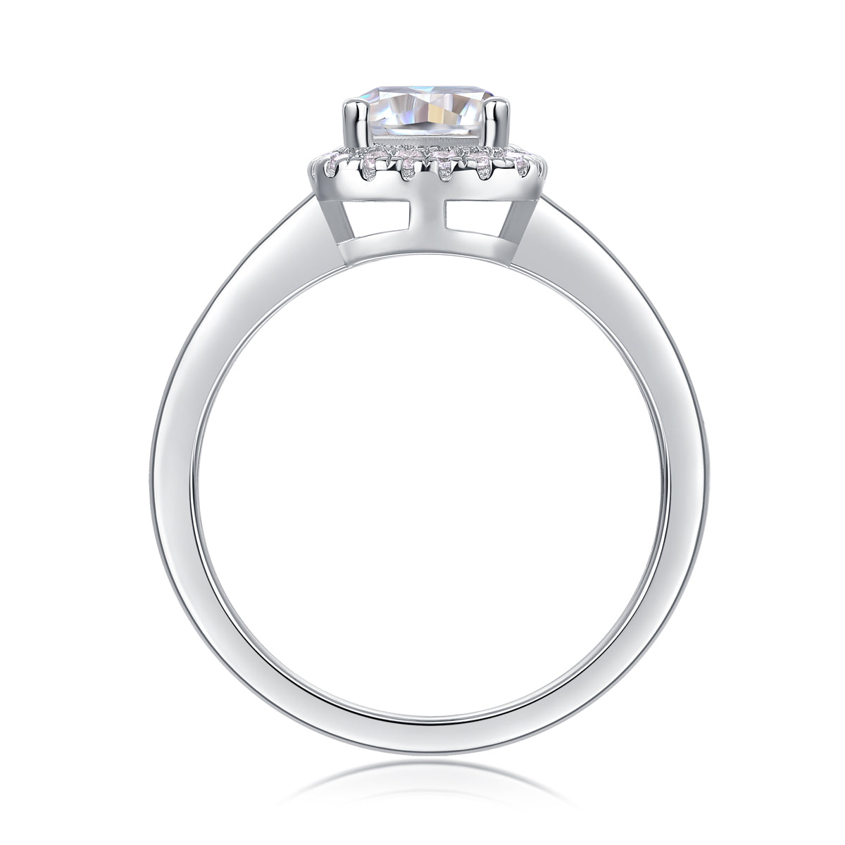 The Vivara Ring moissanite engagement ring by Trésor Diamond