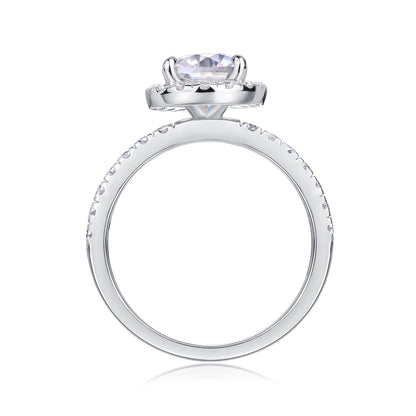 The Elisia Ring moissanite engagement ring by Trésor Diamond