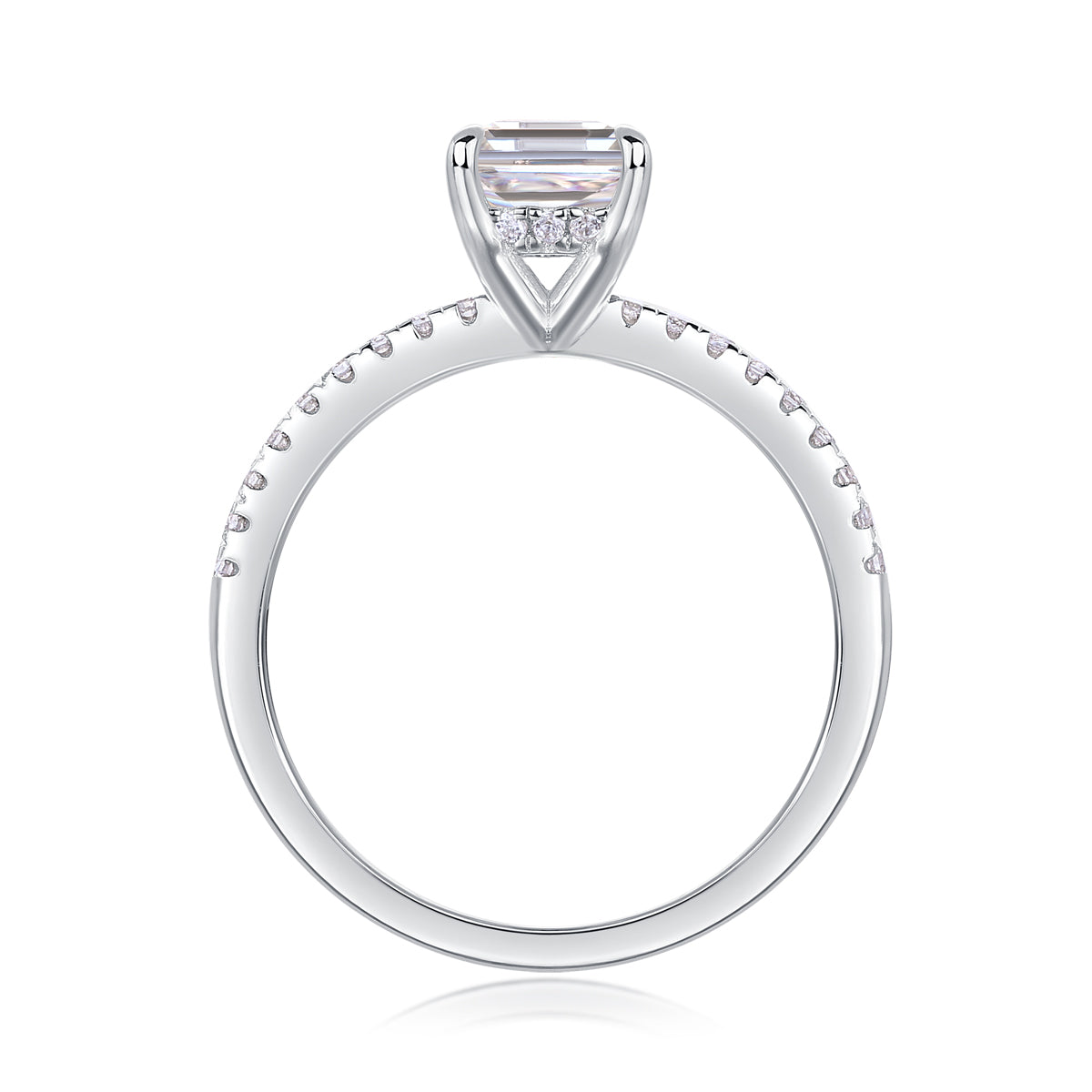 The Lenora Ring moissanite engagement ring by Trésor Diamond