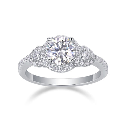 The Isolde Ring moissanite engagement ring by Trésor Diamond