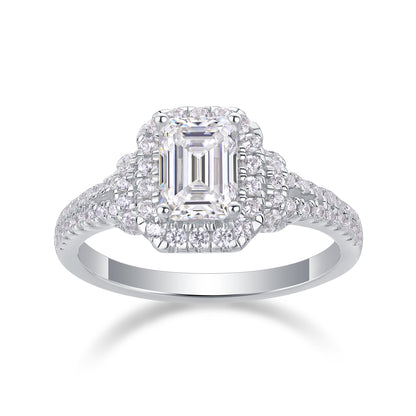The Aurelia Ring moissanite engagement ring by Trésor Diamond