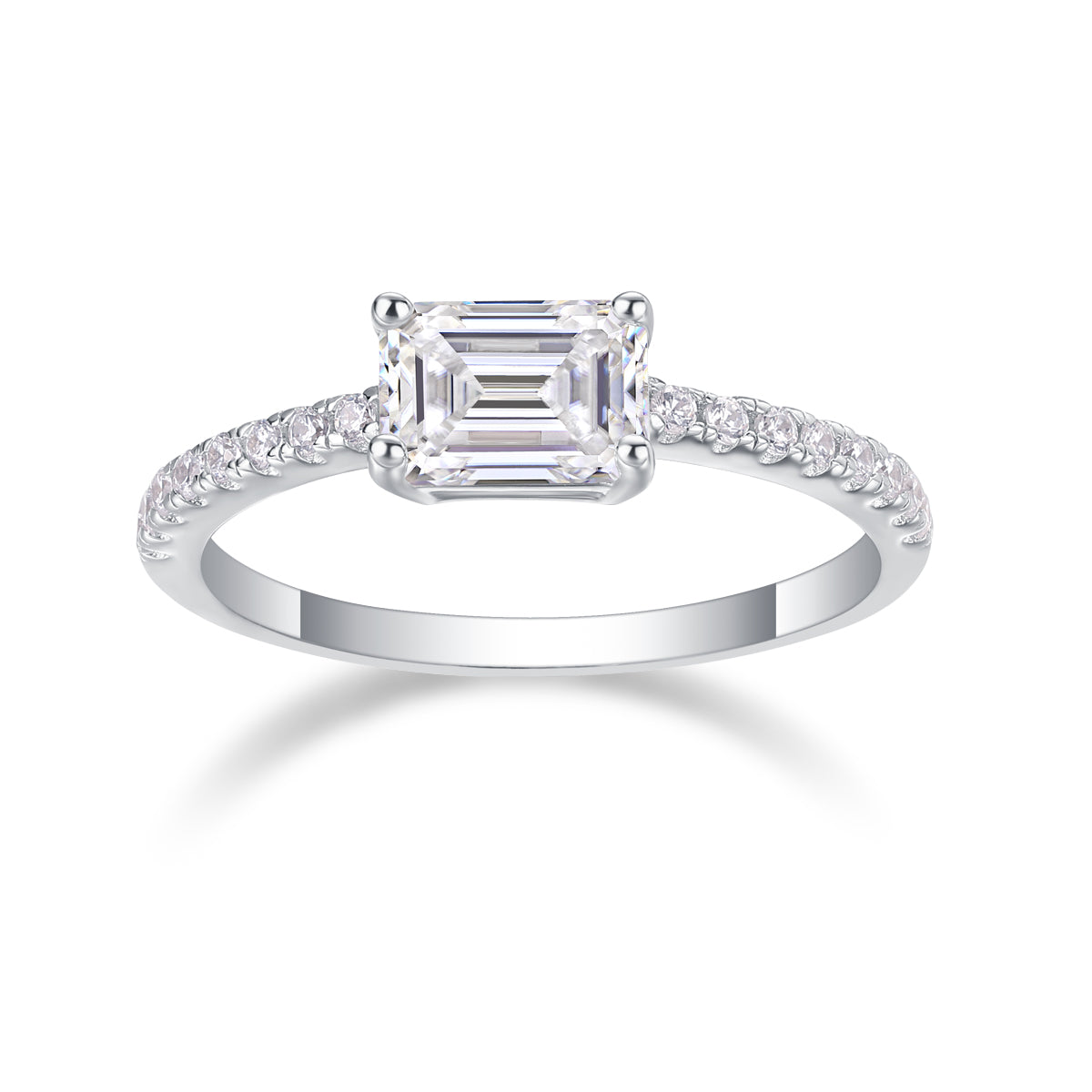 The Elenor Ring moissanite engagement ring by Trésor Diamond