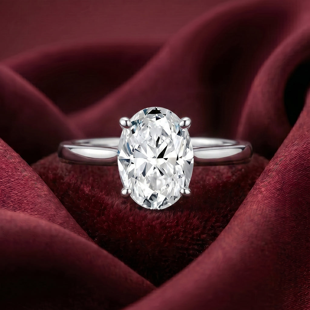 Close-up of the Tresor Diamond Alouette Ring featuring a delicate band with sparkling diamond accents.