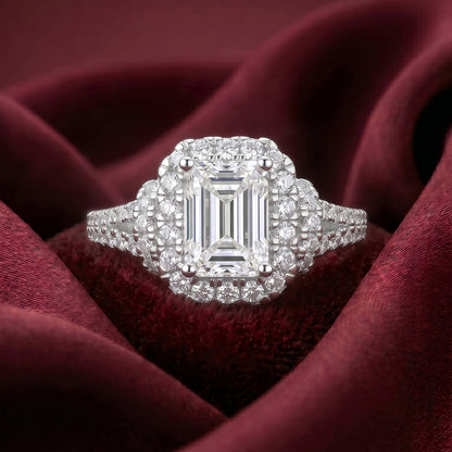 Silver gold-plated Aurelia Ring by Tresor Diamond featuring a sleek, modern design with intricate detailing and a polished finish.
