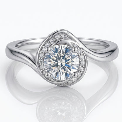 The Chloe Ring