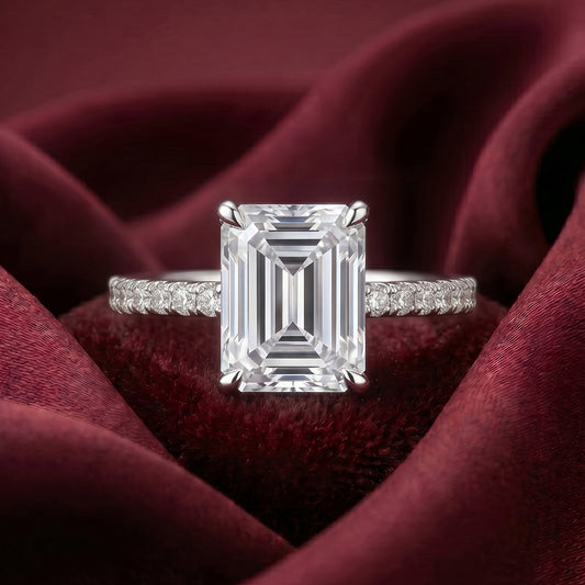 The Lenora Ring