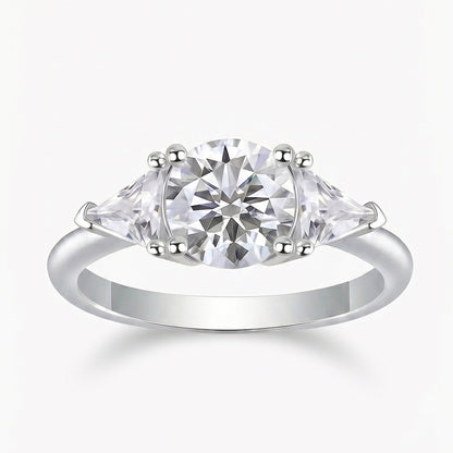 Silver Tresor Diamond The Liana Ring featuring intricate leaf-inspired design and sparkling gemstones.