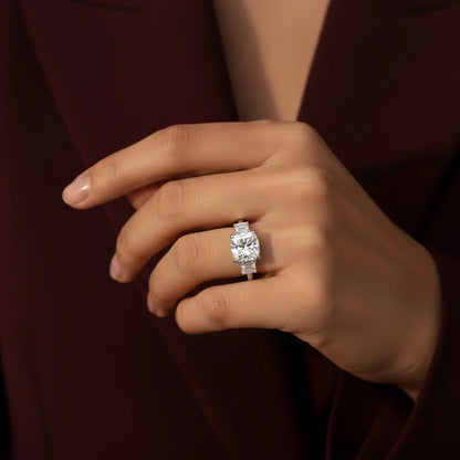Close-up of Tresor Diamond Valencia Ring featuring a sleek band with elegant diamond accents and intricate metalwork.