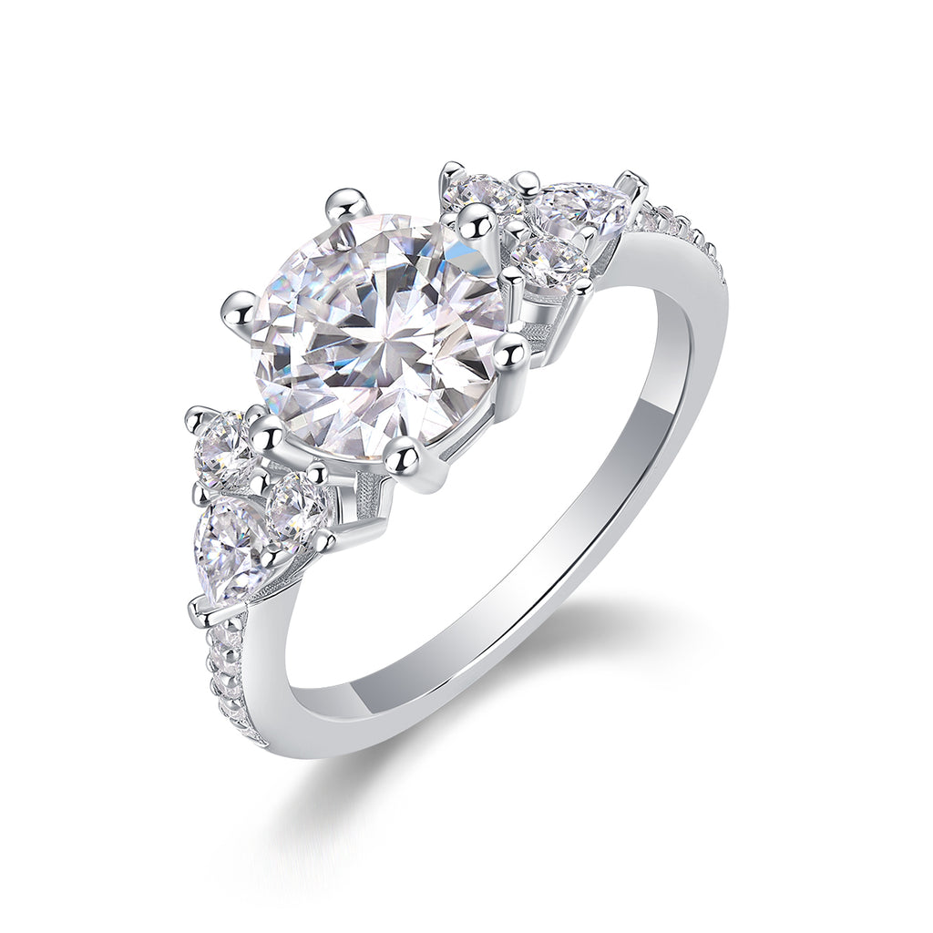 The Evela Ring