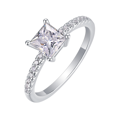 The Arlette Ring moissanite engagement ring by Trésor Diamond