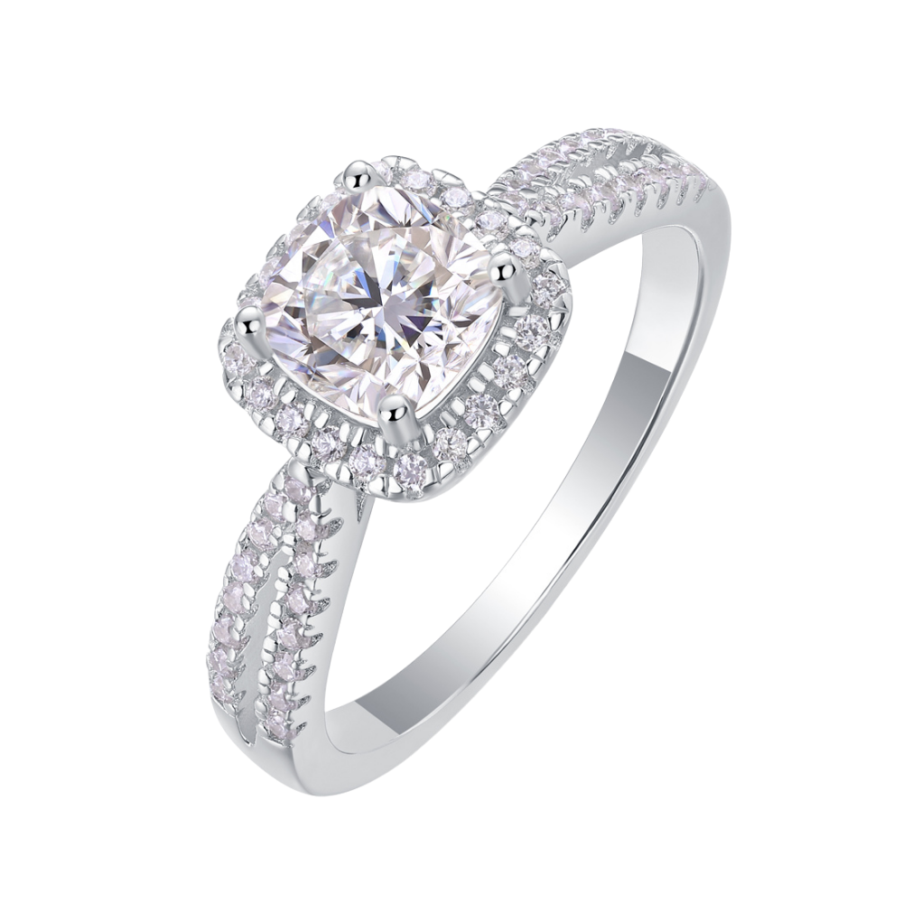 The Bellamy Ring moissanite engagement ring by Trésor Diamond