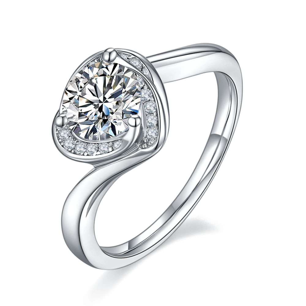 The Chloe Ring moissanite engagement ring by Trésor Diamond