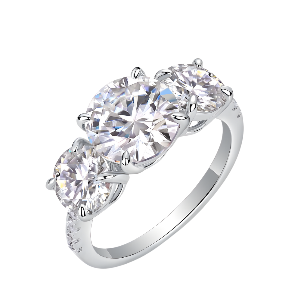 The Clara Ring moissanite engagement ring by Trésor Diamond