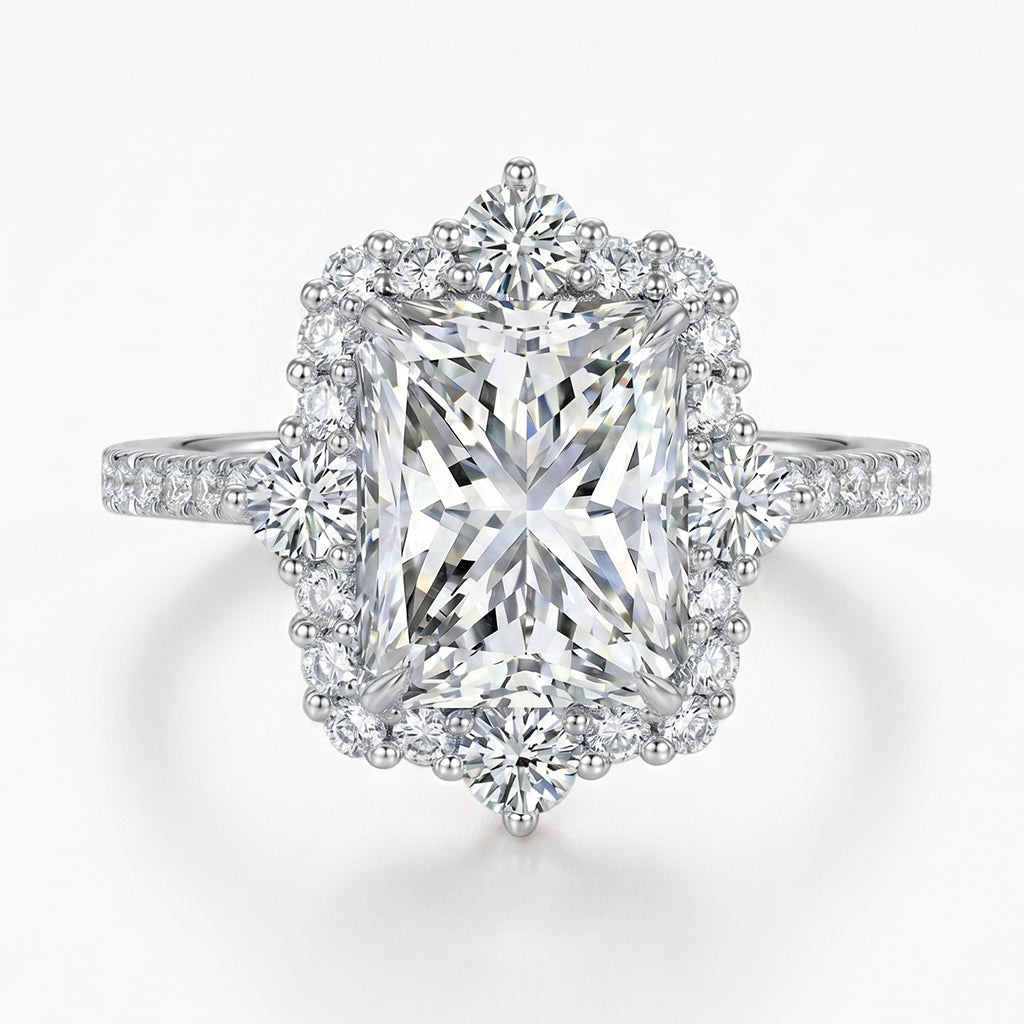 Elegant silver Elvoria Ring by Tresor Diamond featuring intricate floral details and sparkling gemstone accents.