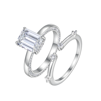 The Esmé Ring moissanite engagement ring by Trésor Diamond