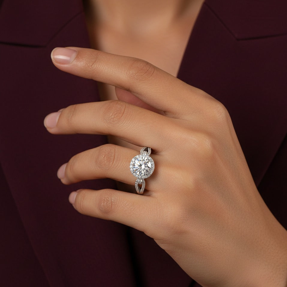 The Evelisse Ring moissanite engagement ring by Trésor Diamond