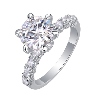 The Evelyne Ring moissanite engagement ring by Trésor Diamond