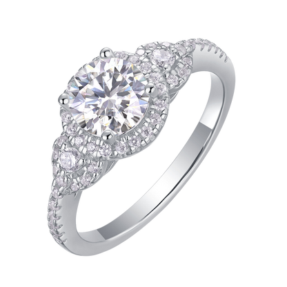 The Isolde Ring moissanite engagement ring by Trésor Diamond