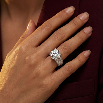 The Rosa Ring moissanite engagement ring by Trésor Diamond
