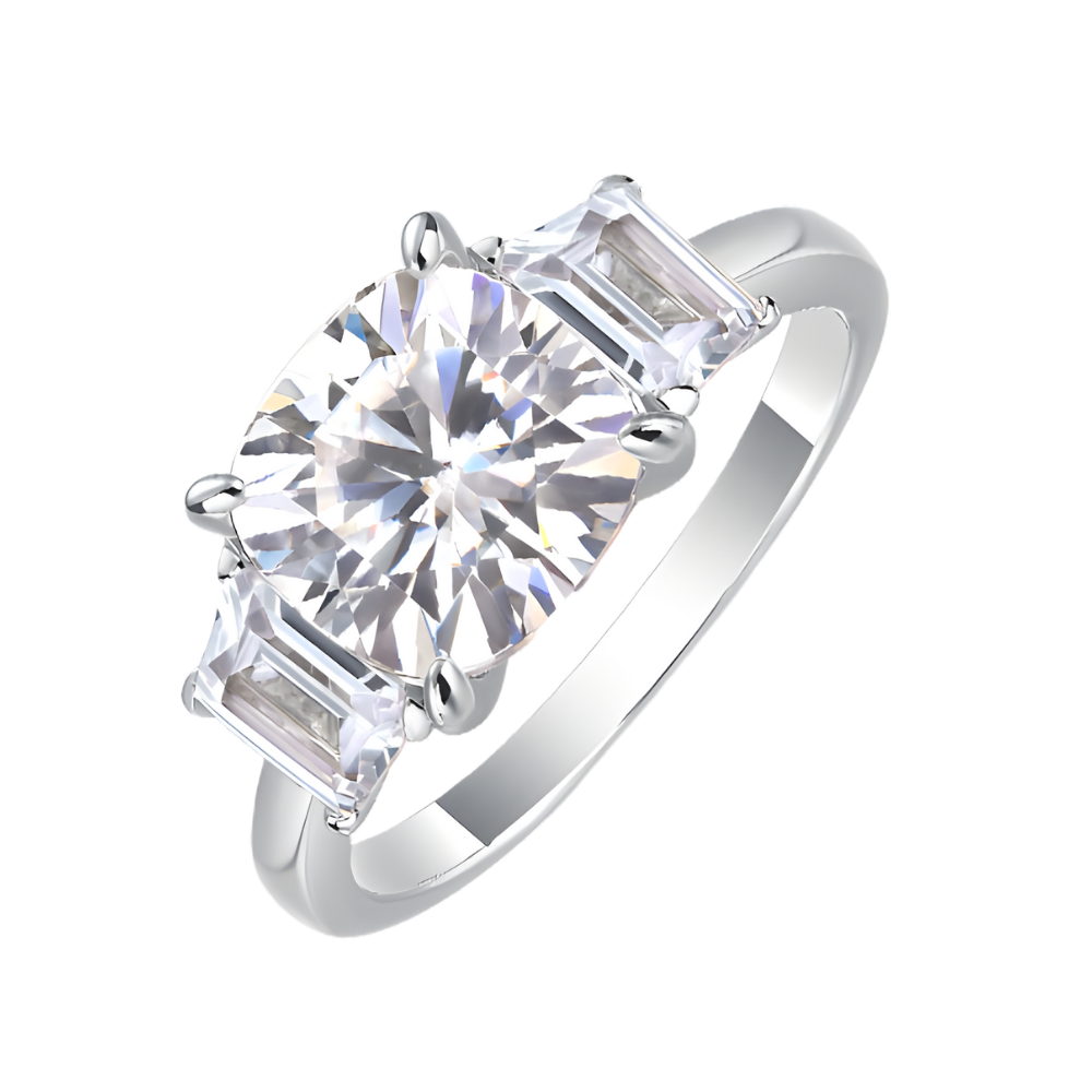 The Valencia Ring moissanite engagement ring by Trésor Diamond