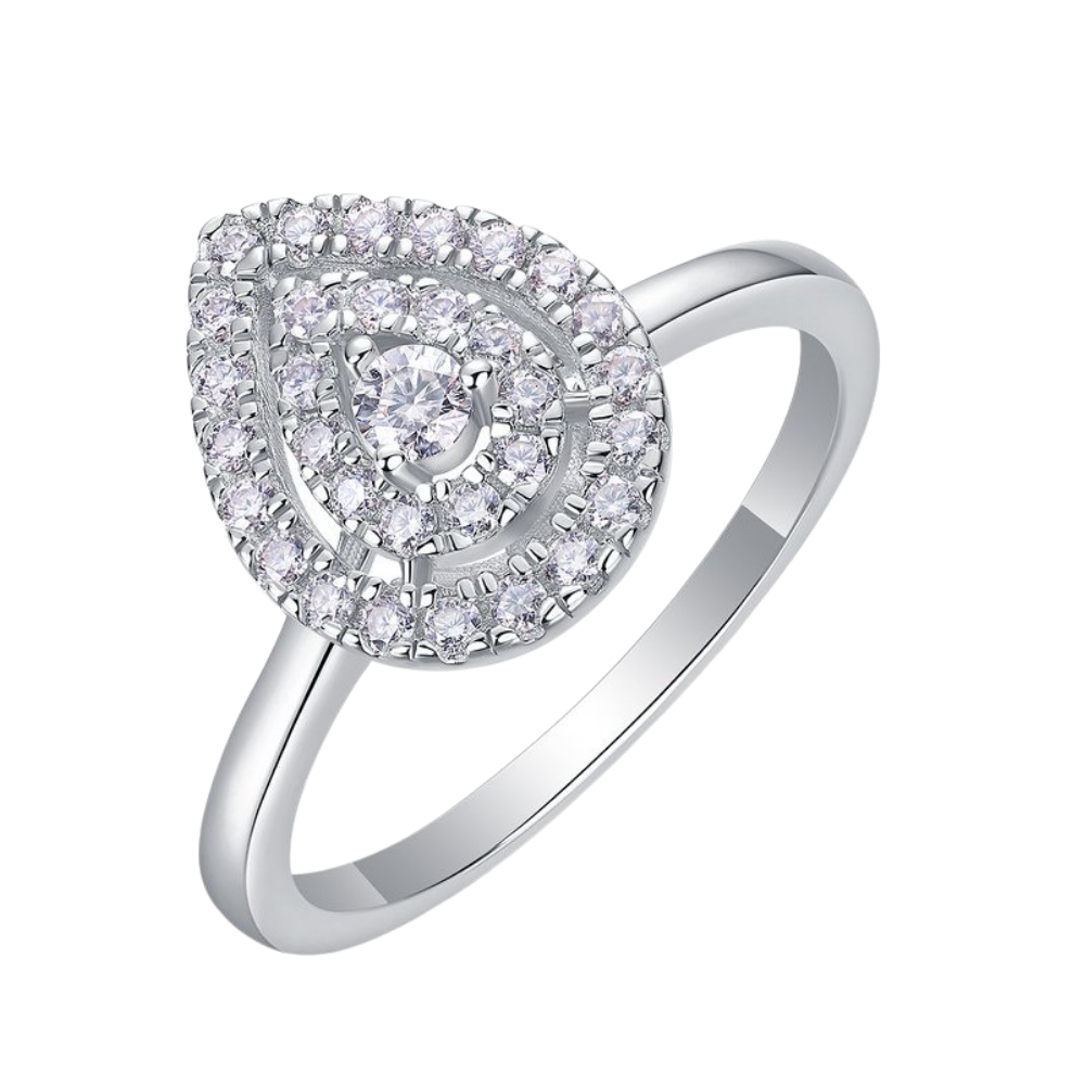 The Vianne Ring moissanite engagement ring by Trésor Diamond
